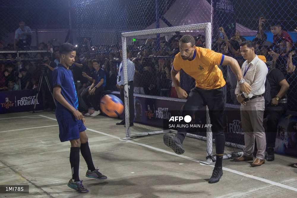 Ngôi sao tuyển Anh - Jordan Henderson và những chấn thương kỳ lạ nhất lịch sử bóng đá - Ảnh 5. Ngôi sao tuyển Anh - Jordan Henderson và những chấn thương kỳ lạ nhất lịch sử bóng đá - Ảnh 5.