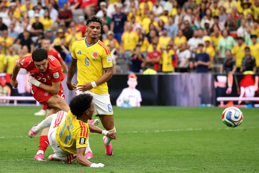 TRỰC TIẾP bóng đá Thụy Sĩ vs Colombia (0-0 HP): Chật vật giành vé tứ kết - Ảnh 3.