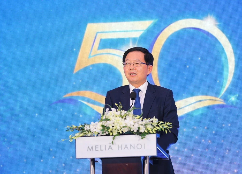 Phó Thủ tướng Hồ Quốc Dũng: Đưa khoa học hạt nhân trở thành động lực then chốt cho sự phát triển đất nước - Ảnh 1. Phó Thủ tướng Hồ Quốc Dũng: Đưa khoa học hạt nhân trở thành động lực then chốt cho sự phát triển đất nước - Ảnh 1.