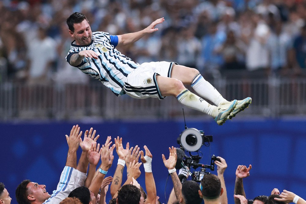 World Cup 2026: Vì đâu Messi người thường trở nên phi thường? - Ảnh 6. World Cup 2026: Vì đâu Messi người thường trở nên phi thường? - Ảnh 6.