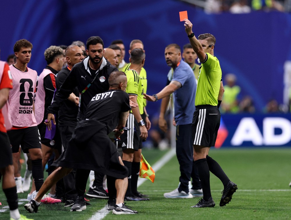 World Cup 2026: Ai Cập chính thức khiếu nại FIFA, yêu cầu điều tra trọng tài sau trận thua Argentina - Ảnh 1. World Cup 2026: Ai Cập chính thức khiếu nại FIFA, yêu cầu điều tra trọng tài sau trận thua Argentina - Ảnh 1.