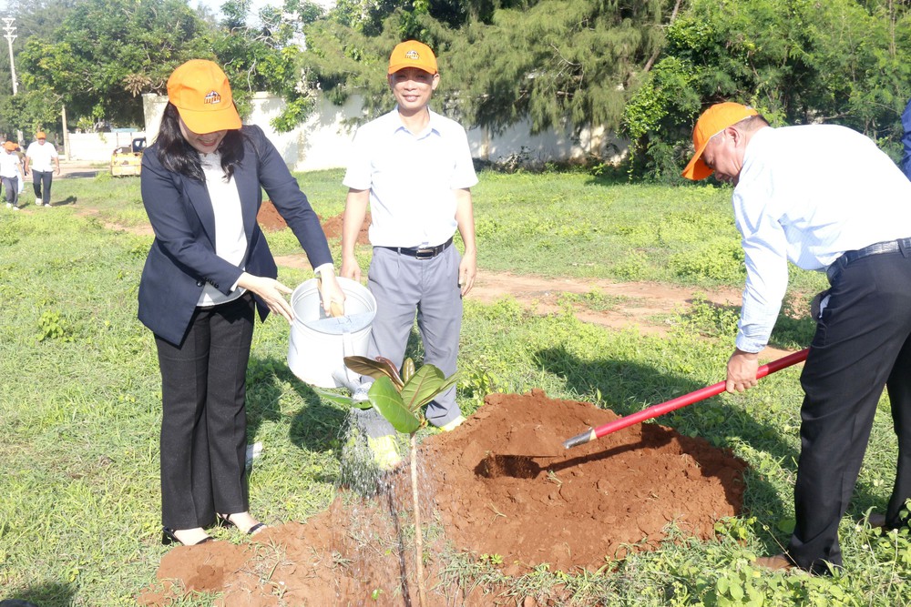 Đặc khu Phú Quý tiên phong xây dựng môi trường du lịch xanh - Ảnh 1. Đặc khu Phú Quý tiên phong xây dựng môi trường du lịch xanh - Ảnh 1.