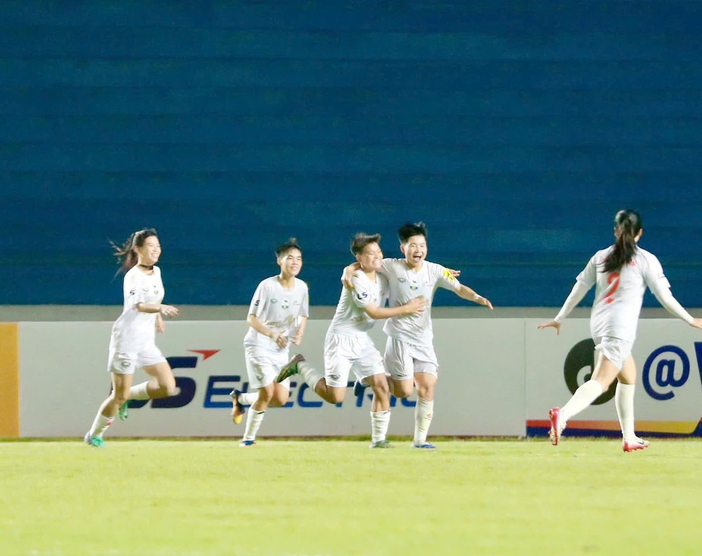 Vòng 5 giải BĐ nữ VĐQG – Cúp Thái Sơn Bắc 2026: Phong Phú Hà Nam thắng đậm - Ảnh 2. Vòng 5 giải BĐ nữ VĐQG – Cúp Thái Sơn Bắc 2026: Phong Phú Hà Nam thắng đậm - Ảnh 2.