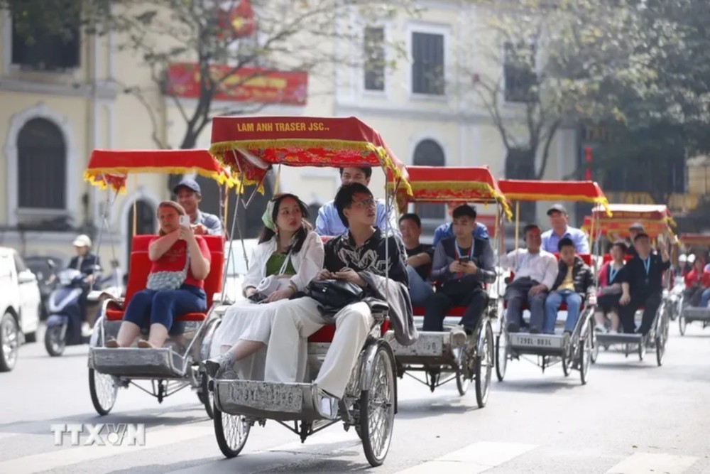 Phát huy vai trò của văn hóa, thể thao và du lịch là động lực quan trọng thúc đẩy tăng trưởng kinh tế - xã hội - Ảnh 1. Phát huy vai trò của văn hóa, thể thao và du lịch là động lực quan trọng thúc đẩy tăng trưởng kinh tế - xã hội - Ảnh 1.