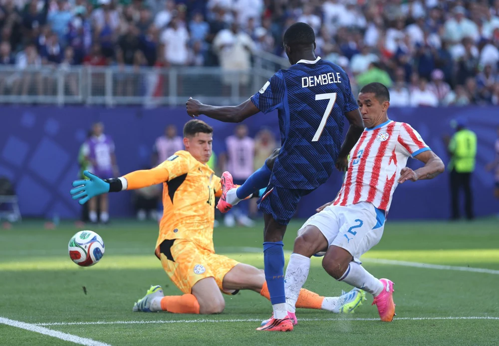 Cuộc chiến ngôi sao Pháp vs Morocco (tứ kết World Cup 2026): Mazraoui có chặn được Dembele? - Ảnh 1. Pháp vs Morocco