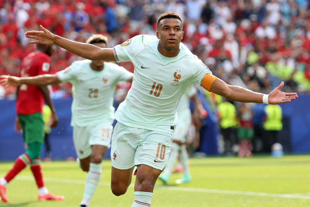 VIDEO clip highlight bàn thắng trận&nbsp;Pháp vs Morocco (tứ kết World Cup 2026) - Ảnh 3.