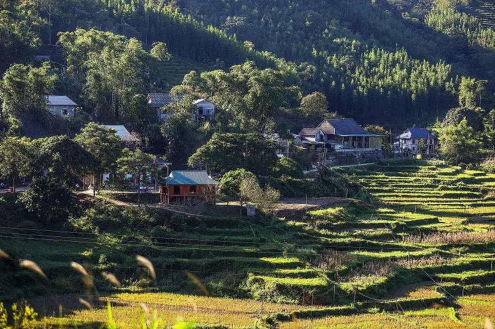 Công nghệ số thúc đẩy du lịch vùng cao bứt phá - Ảnh 1. Công nghệ số thúc đẩy du lịch vùng cao bứt phá - Ảnh 1.