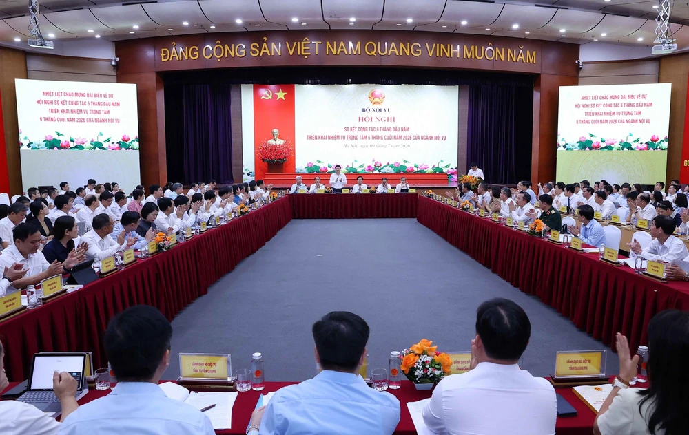 Bộ Nội vụ: Sắp xếp đơn vị hành chính cấp xã sẽ không thực hiện đồng loạt - Ảnh 1. Bộ Nội vụ: Sắp xếp đơn vị hành chính cấp xã sẽ không thực hiện đồng loạt - Ảnh 1.
