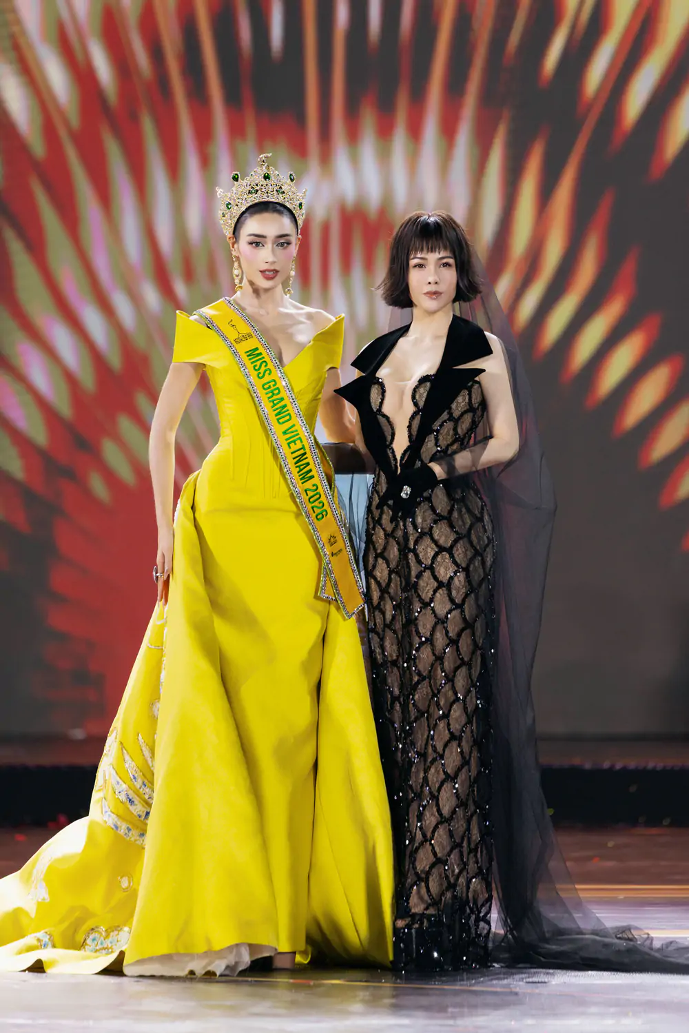 Emoura Phạm đăng quang Miss Grand Vietnam 2026 - Ảnh 2. Emoura Phạm đăng quang Miss Grand Vietnam 2026 - Ảnh 2.