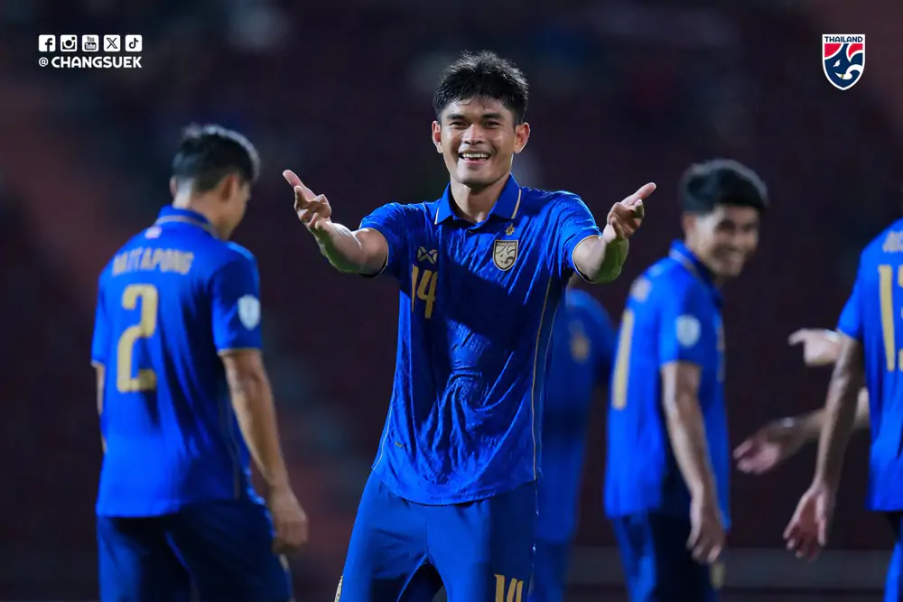 TRỰC TIẾP bóng đá Thái Lan vs Malaysia: Teerasak ghi bàn (H2, 2-0) - Ảnh 2.
