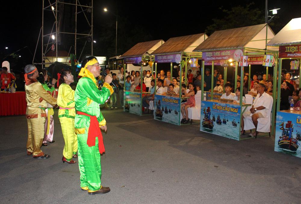 Lễ hội Cầu ngư Phan Thiết mang đậm nét văn hóa đặc sắc ngư dân vùng biển Lâm Đồng - Ảnh 2.