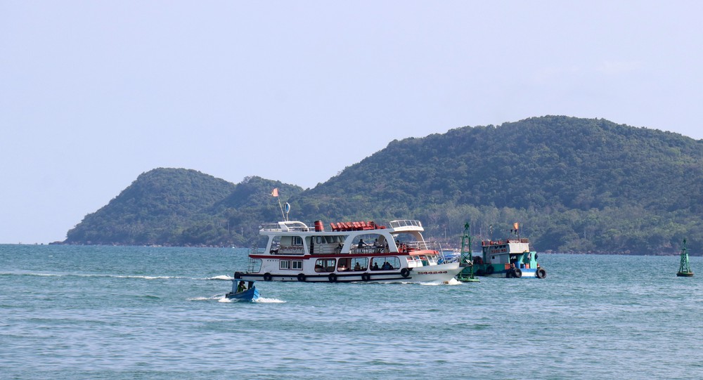 Xây dựng và phát triển Việt Nam trở thành quốc gia biển mạnh - Tầm nhìn chiến lược cho giai đoạn phát triển mới - Ảnh 1.
