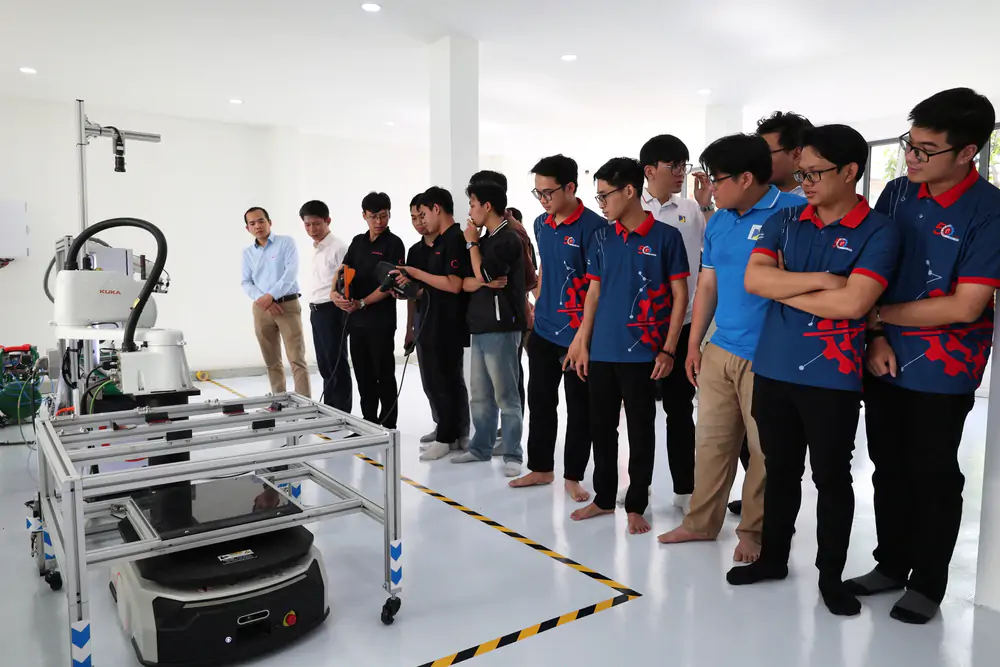 Phát triển đại học tinh hoa: Phân tầng, tập trung nguồn lực cho các mũi nhọn - Ảnh 2. Phát triển đại học tinh hoa: Phân tầng, tập trung nguồn lực cho các mũi nhọn - Ảnh 2.