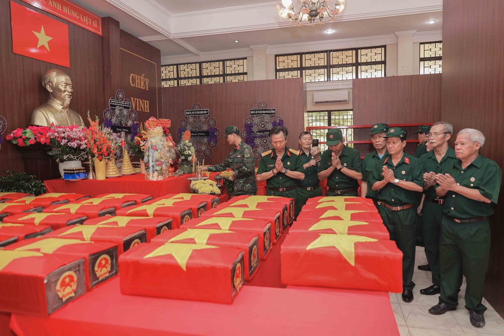 Phát hiện, quy tập được 256 bộ hài cốt liệt sĩ tại Công viên Lê Thị Riêng - Ảnh 1.