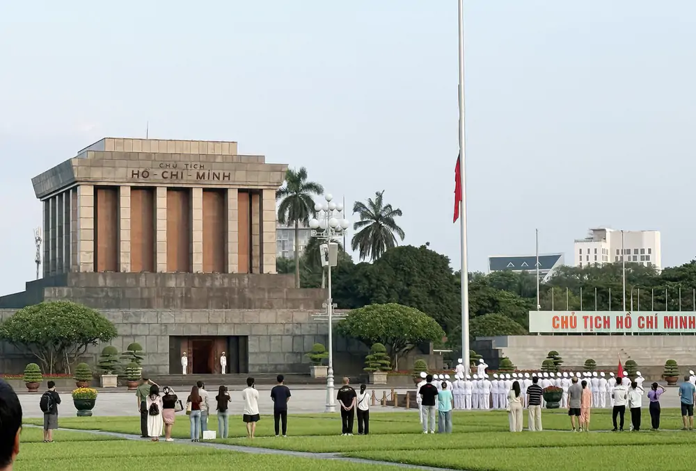 Việt Nam để Quốc tang đồng chí Chủ tịch Quốc hội Lào Xaysomphone Phomvihane - Ảnh 1. Việt Nam để Quốc tang đồng chí Chủ tịch Quốc hội Lào Xaysomphone Phomvihane - Ảnh 1.