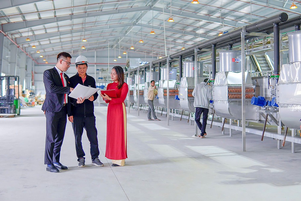 Agribank tiên phong triển khai chương trình tín dụng ưu đãi 70.000 tỷ đồng hướng đến các động lực tăng trưởng kinh tế và doanh nghiệp nhỏ và vừa - Ảnh 2.