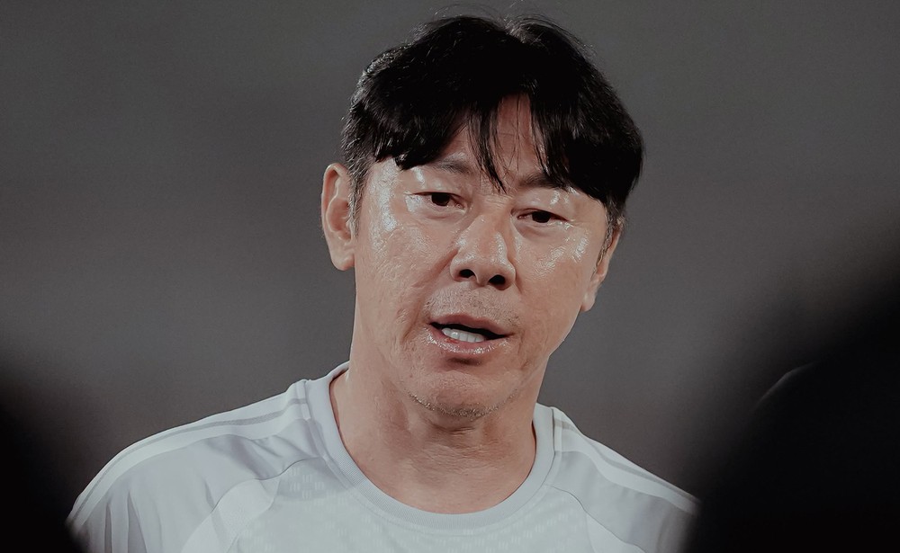 Tương lai HLV Shin Tae Yong được hé lộ sau khi ĐT Indonesia bị loại khỏi ASEAN Cup - Ảnh 1. Tương lai HLV Shin Tae Yong được hé lộ sau khi ĐT Indonesia bị loại khỏi ASEAN Cup - Ảnh 1.