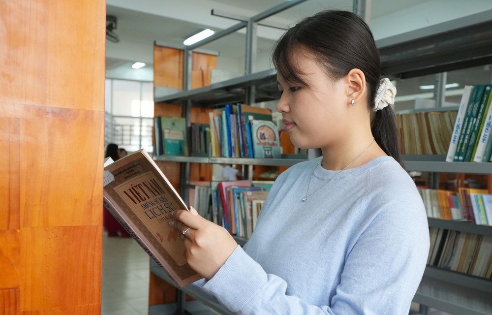 Bộ Giáo dục và Đào tạo bác thông tin Lịch sử là môn tự chọn ở cấp Trung học phổ thông - Ảnh 1. Bộ Giáo dục và Đào tạo bác thông tin Lịch sử là môn tự chọn ở cấp Trung học phổ thông - Ảnh 1.