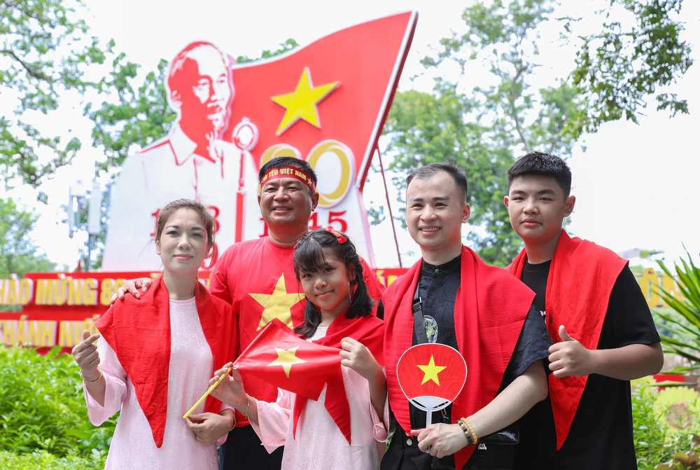 Đề xuất các phương án nghỉ lễ, Tết năm 2027 và Ngày Văn hóa Việt Nam 2026 - Ảnh 2. Đề xuất các phương án nghỉ lễ, Tết năm 2027 và Ngày Văn hóa Việt Nam 2026 - Ảnh 2.