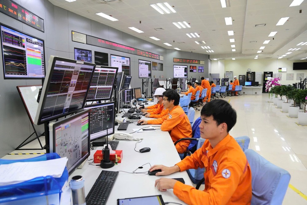 Công ty Nhiệt điện Duyên Hải tập trung thực hiện kế hoạch sản xuất điện những tháng cuối năm - Ảnh 2. Công ty Nhiệt điện Duyên Hải tập trung thực hiện kế hoạch sản xuất điện những tháng cuối năm - Ảnh 2.