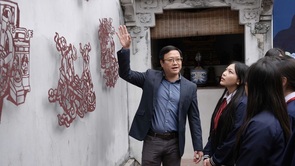 Nghệ sĩ Nguyễn Thế Sơn: "Văn hóa phải đi cùng, đi liền với phát triển kinh tế" - Ảnh 2.