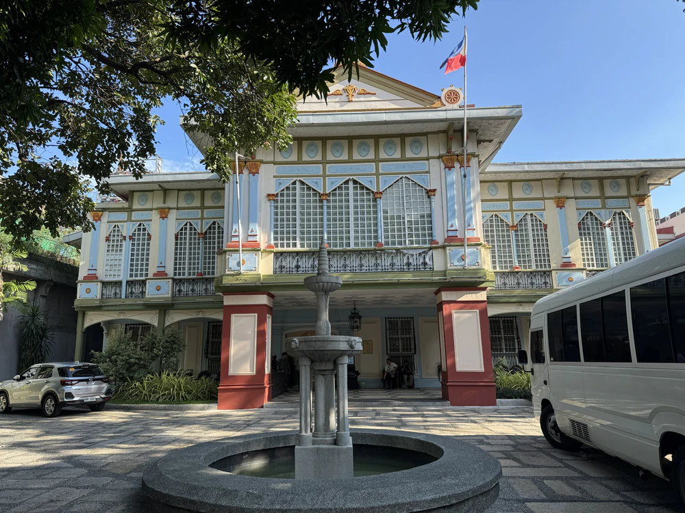 Bảo tàng Tổng thống - những câu chuyện phía sau quyền lực ở Philippines - Ảnh 8. Bảo tàng Tổng thống - những câu chuyện phía sau quyền lực ở Philippines - Ảnh 8.