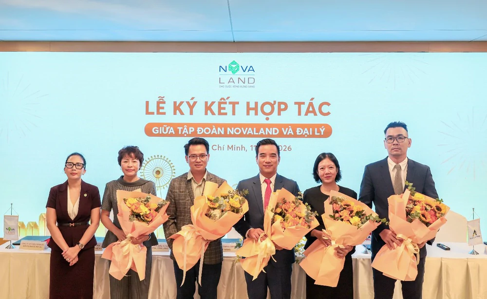 Ký kết hợp tác với gần 50 đại lý, Novaland từng bước phục hồi hoạt động kinh doanh - Ảnh 2. Ký kết hợp tác với gần 50 đại lý, Novaland từng bước phục hồi hoạt động kinh doanh - Ảnh 2.