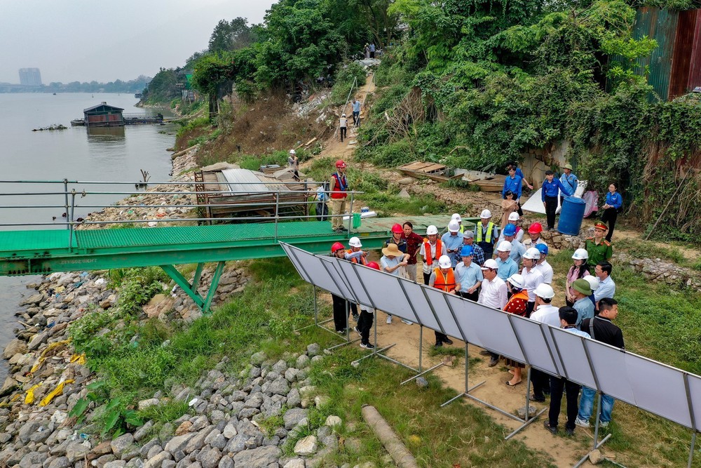 Hà Nội siết tiến độ 7 dự án cầu vượt sông Hồng - Ảnh 1. Hà Nội siết tiến độ 7 dự án cầu vượt sông Hồng - Ảnh 1.