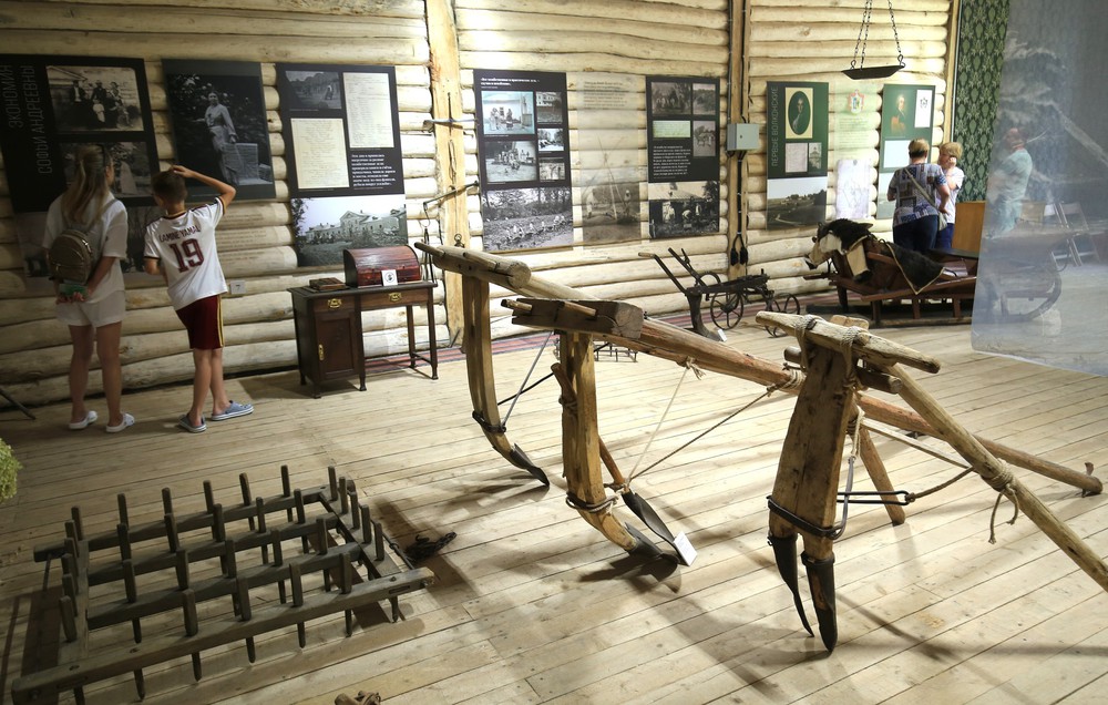 Khám phá đời sống thôn dã của đại văn hào Nga Lev Tolstoi tại điền trang Yasnaya Polyana - Ảnh 2. Khám phá đời sống thôn dã của đại văn hào Nga Lev Tolstoi tại điền trang Yasnaya Polyana - Ảnh 2.