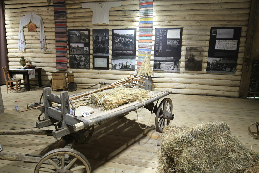 Khám phá đời sống thôn dã của đại văn hào Nga Lev Tolstoi tại điền trang Yasnaya Polyana - Ảnh 3. Khám phá đời sống thôn dã của đại văn hào Nga Lev Tolstoi tại điền trang Yasnaya Polyana - Ảnh 3.