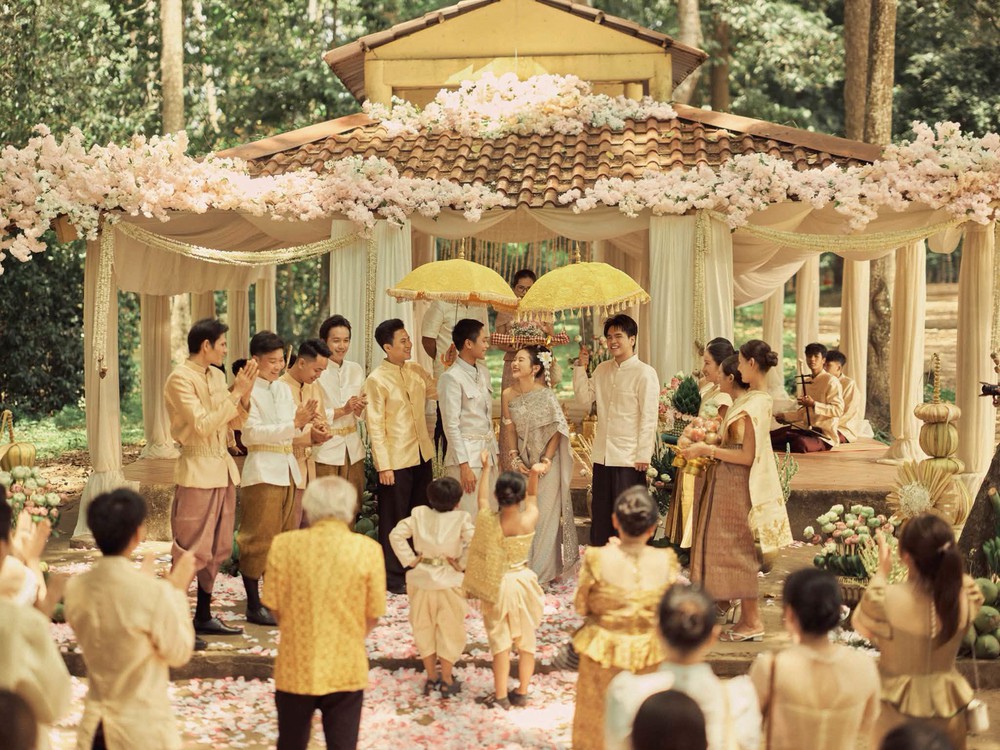 Phương Mỹ Chi kể chuyện tình yêu trong không gian văn hóa Khmer Nam Bộ - Ảnh 1. Phương Mỹ Chi kể chuyện tình yêu trong không gian văn hóa Khmer Nam Bộ - Ảnh 1.