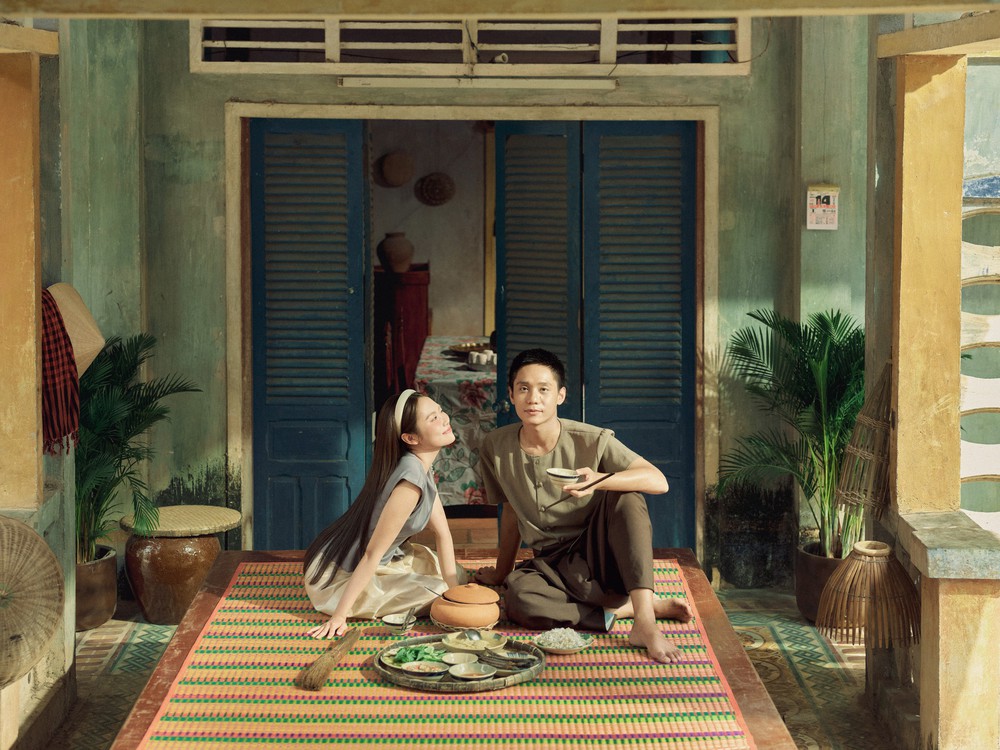 Phương Mỹ Chi mang văn hóa Khmer Nam bộ lên màn ảnh, tái xuất sau 3 năm với MV công phu - Ảnh 2. Phương Mỹ Chi mang văn hóa Khmer Nam bộ lên màn ảnh, tái xuất sau 3 năm với MV công phu - Ảnh 2.