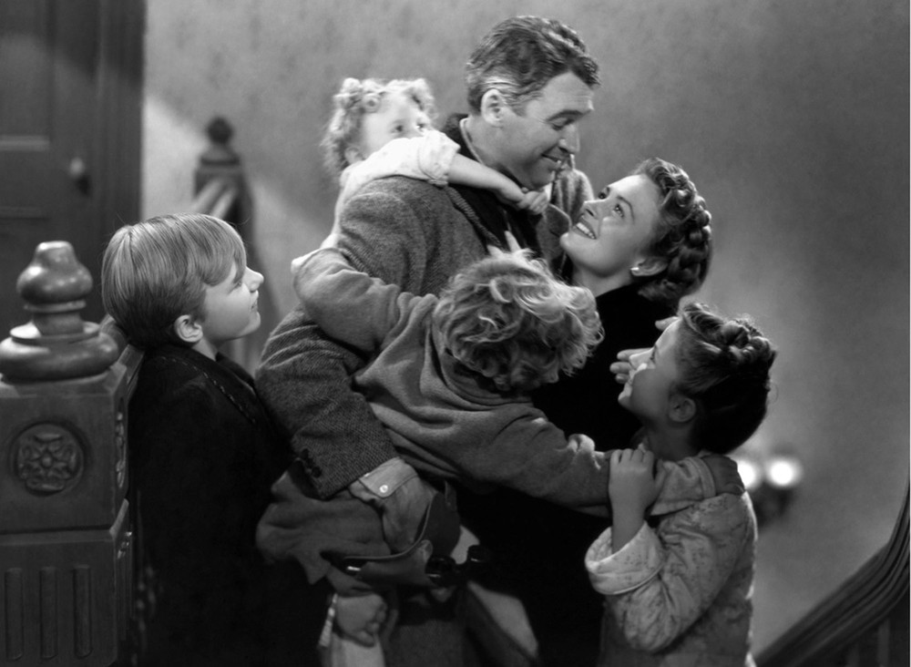 "It's a Wonderful Life" - Từ thất bại phòng vé đến huyền thoại điện ảnh - Ảnh 3. "It's a Wonderful Life" - Từ thất bại phòng vé đến huyền thoại điện ảnh - Ảnh 3.