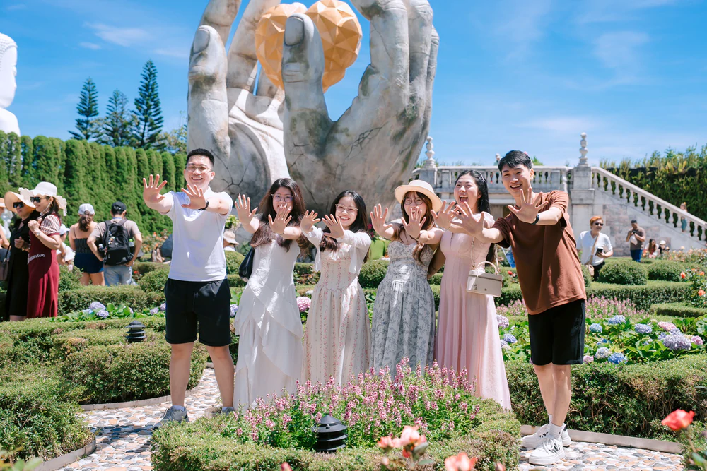 03 lý do giải mã Ba Na Hills là điểm "must go" khi đến Đà Nẵng dịp 2/9 - Ảnh 1. 03 lý do giải mã Ba Na Hills là điểm "must go" khi đến Đà Nẵng dịp 2/9 - Ảnh 1.