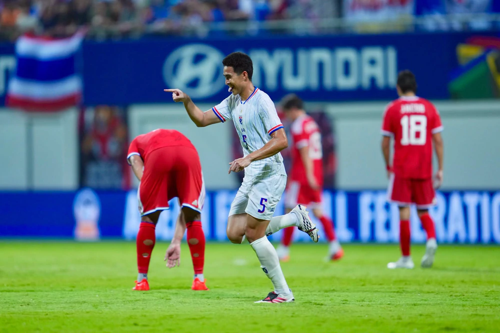 TRỰC TIẾP bóng đá Singapore vs Thái Lan: Ratree ghi bàn (H2, 0-3) - Ảnh 4.