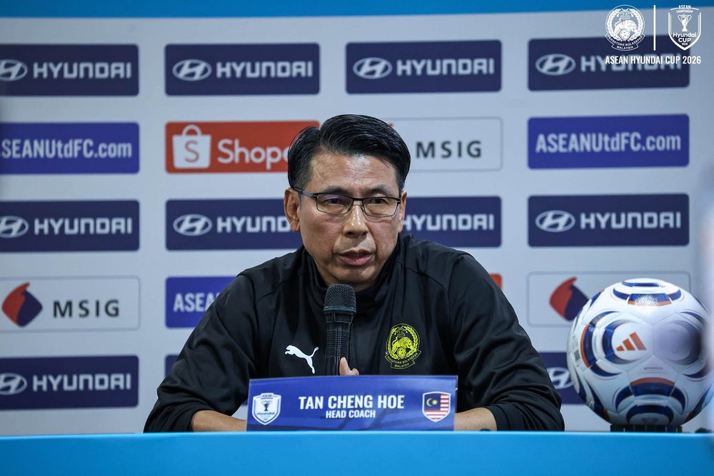 HLV Tan Cheng Hoe: ‘Malaysia phải tự tin trước đội tuyển Việt Nam’ - Ảnh 1.