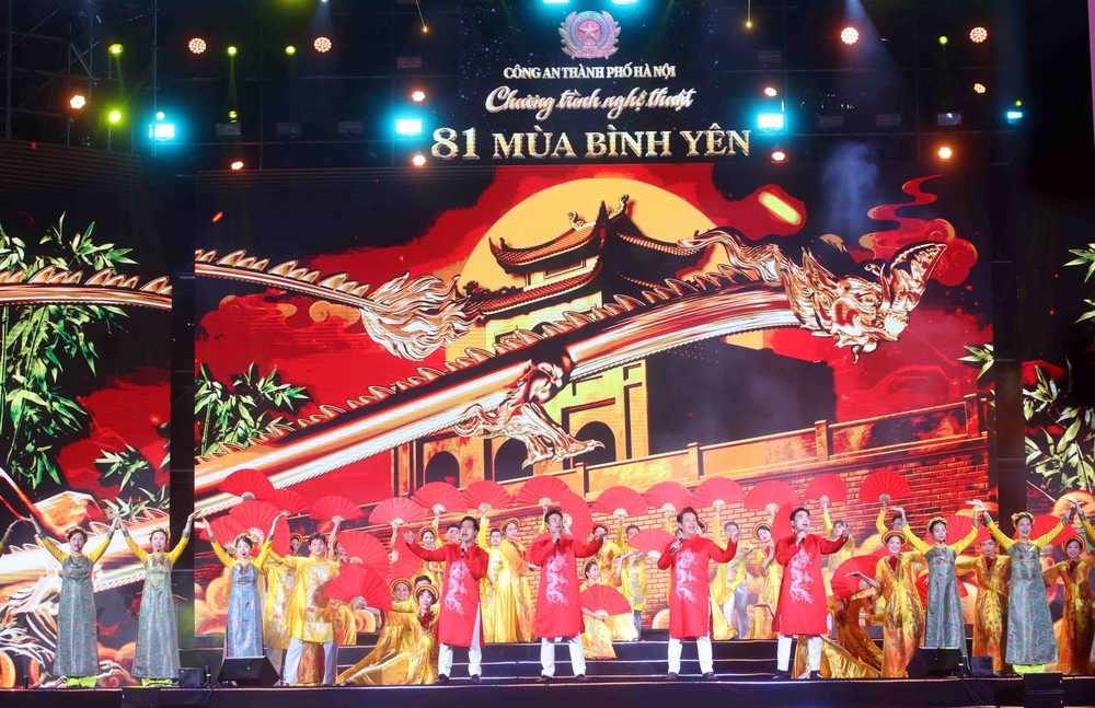 Chương trình nghệ thuật chính luận “81 mùa bình yên” - Ảnh 2. Chương trình nghệ thuật chính luận “81 mùa bình yên” - Ảnh 2.