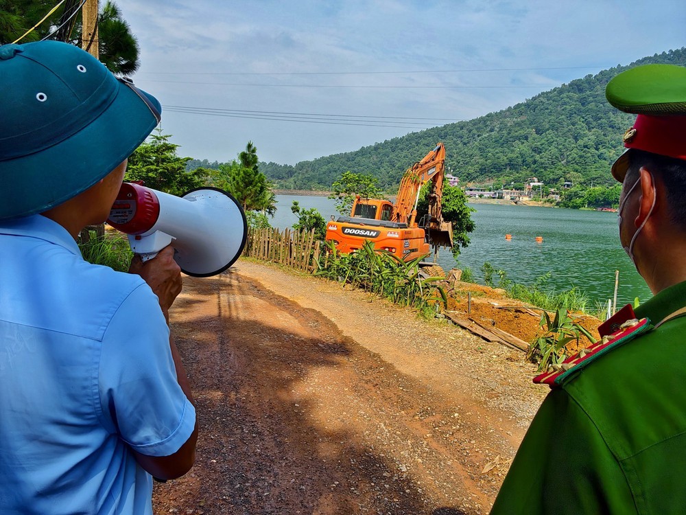 Không để tiếp tục phát sinh villa, homestay trái phép tại rừng phòng hộ Sóc Sơn - Ảnh 1. Không để tiếp tục phát sinh villa, homestay trái phép tại rừng phòng hộ Sóc Sơn - Ảnh 1.