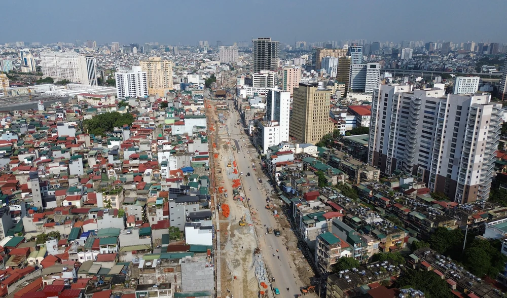 Hà Nội quyết tâm thông xe tuyến Vành đai 1 đoạn Hoàng Cầu - Voi Phục trước ngày 2/9 - Ảnh 3. Hà Nội quyết tâm thông xe tuyến Vành đai 1 đoạn Hoàng Cầu - Voi Phục trước ngày 2/9 - Ảnh 3.