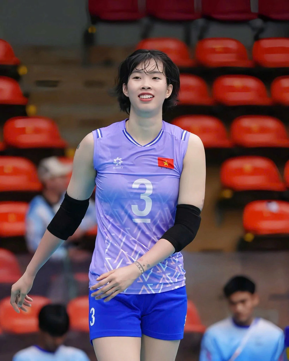 Chỉ còn chưa đầy 1 tuần nữa tuyển bóng chuyền nữ Việt Nam sẽ thi đấu trận mở màn giải vô địch Châu Á 2026 với Hàn Quốc. Niềm hy vọng rất lớn vẫn được đặt vào tay đập Trần Thị Thanh Thúy.
