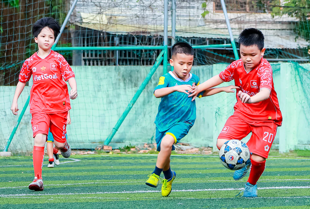 U9, U11 Đà Nẵng sôi động tranh Cúp Anh Trưởng - Ảnh 2. U9, U11 Đà Nẵng sôi động tranh Cúp Anh Trưởng - Ảnh 2.