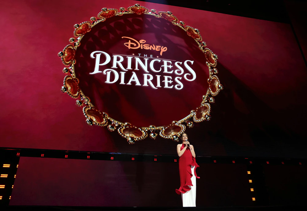 Anne Hathaway - từ vai công chúa tới Huyền thoại Disney - Ảnh 4.
