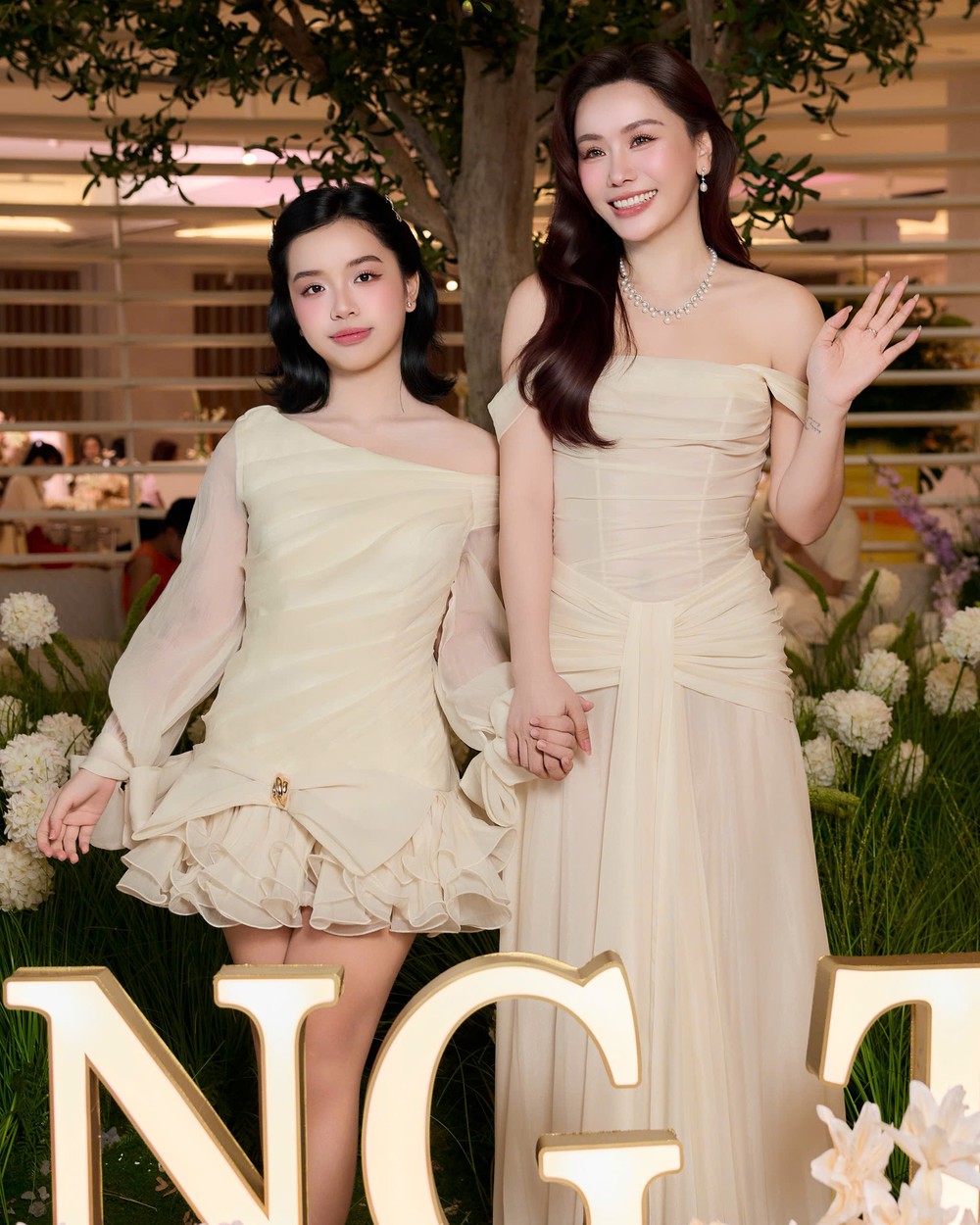 MC Anh Thơ giữ lửa nghề bên cạnh hành trình mới - Ảnh 3. MC Anh Thơ giữ lửa nghề bên cạnh hành trình mới - Ảnh 3.