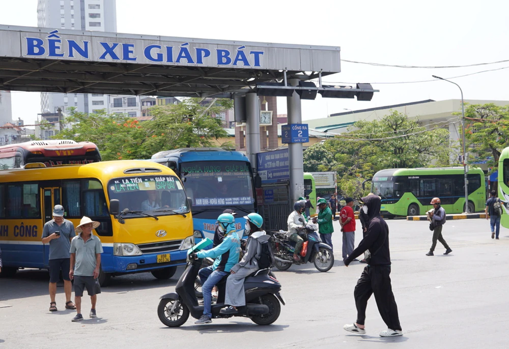 Hà Nội chủ động phương án, phục vụ tốt nhất nhu cầu đi lại của nhân dân dịp Quốc khánh 2/9 - Ảnh 4. Hà Nội chủ động phương án, phục vụ tốt nhất nhu cầu đi lại của nhân dân dịp Quốc khánh 2/9 - Ảnh 4.