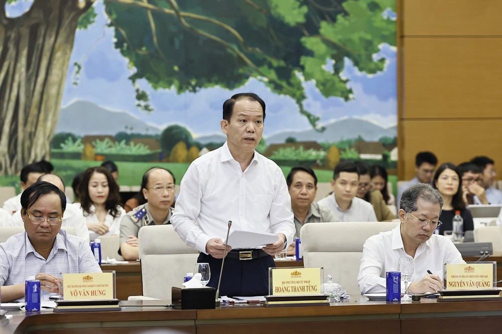 Phiên họp thứ 5, Uỷ ban Thường vụ Quốc hội: Luật Phát triển đô thị phải mở thêm không gian cho những cực tăng trưởng mới - Ảnh 2. Phiên họp thứ 5, Uỷ ban Thường vụ Quốc hội: Luật Phát triển đô thị phải mở thêm không gian cho những cực tăng trưởng mới - Ảnh 2.