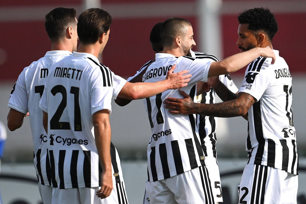Juventus: Tuyệt vọng vì “căn bệnh mãn tính” ở tuyến giữa - Ảnh 1. Juventus: Tuyệt vọng vì “căn bệnh mãn tính” ở tuyến giữa - Ảnh 1.