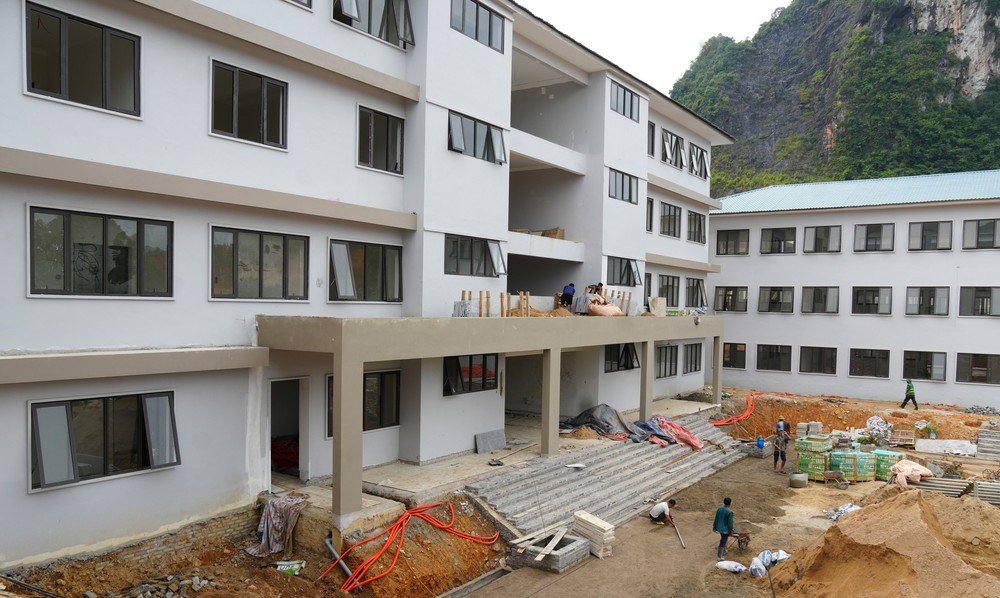 Trường Phổ thông nội trú Tiểu học và THCS Trà Lĩnh sẵn sàng cho năm học mới - Ảnh 6. Trường Phổ thông nội trú Tiểu học và THCS Trà Lĩnh sẵn sàng cho năm học mới - Ảnh 6.
