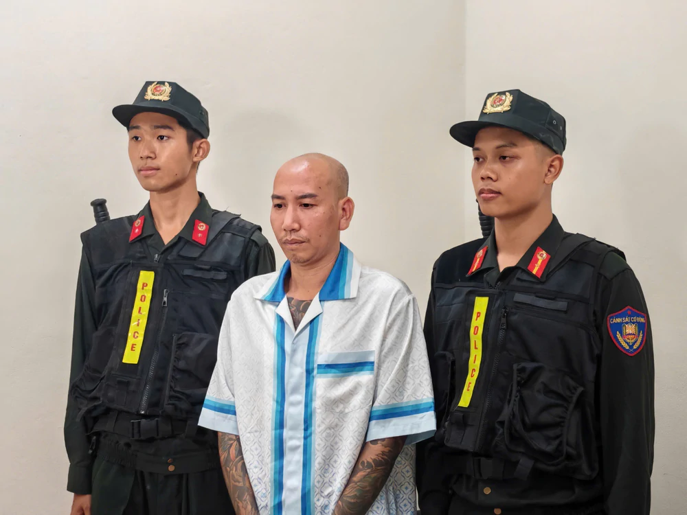 Khởi tố Phú Lê cùng ba bị can liên quan sai phạm về kế toán, hóa đơn - Ảnh 1.