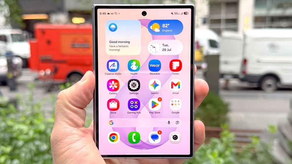 Galaxy AI trên Galaxy Z Fold8: dùng màn hình lớn để hỗ trợ công việc một cách có chọn lọc - Ảnh 1. Galaxy AI trên Galaxy Z Fold8: dùng màn hình lớn để hỗ trợ công việc một cách có chọn lọc - Ảnh 1.