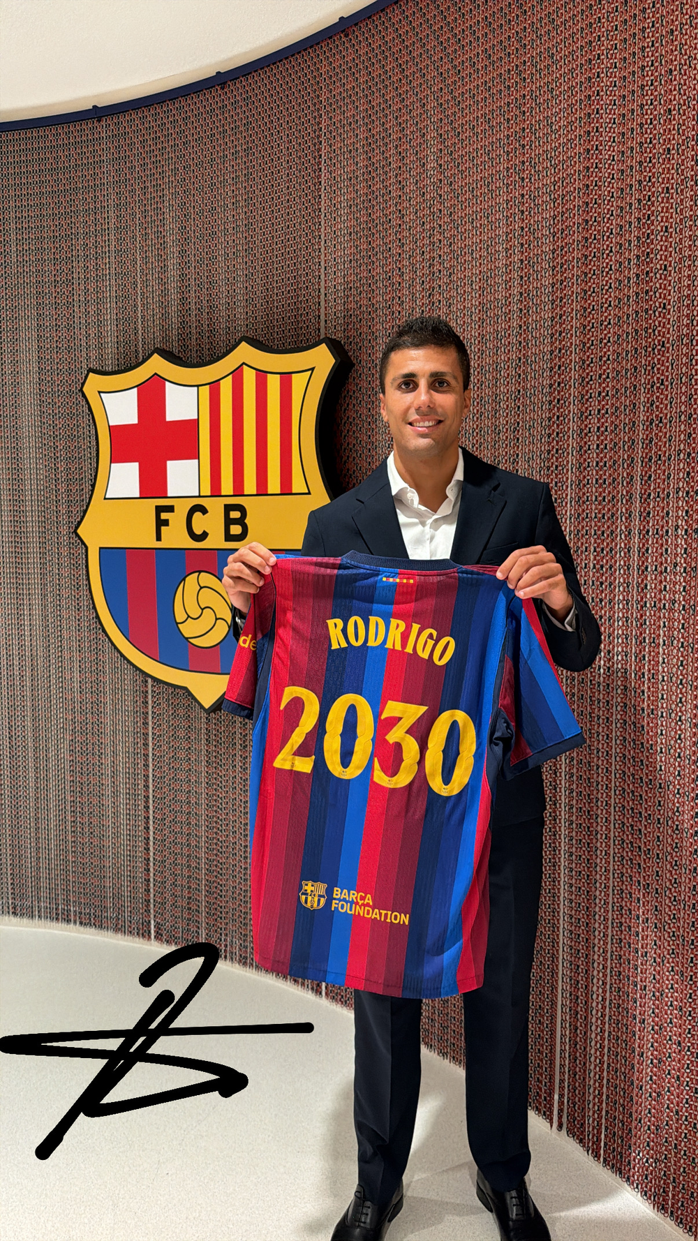 Rodri ra mắt Barca - Ảnh 9. Rodri ra mắt Barca - Ảnh 9.
